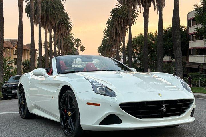 1 - Tour de condução de uma hora de Hollywood para Beverly Hills em uma Ferrari