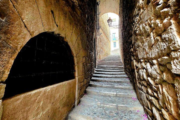 Entdecken Sie Girona Geschichte und versteckte Juwelen
