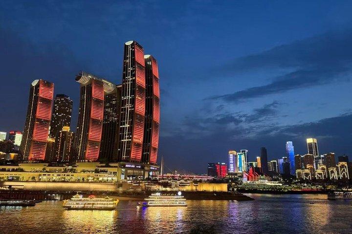 Chongqing : VIP Two Rivers nattkryssningsbiljett med liveshow