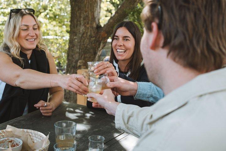 Queenstown : Tour de vino y cerveza por la tarde con platos