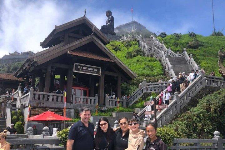 Sapa Privétour : Fansipan Summit per kabelbaan met lokale Gids