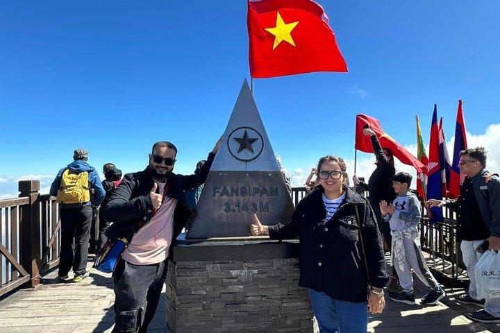 Sapa Privétour : Fansipan Summit per kabelbaan met lokale Gids