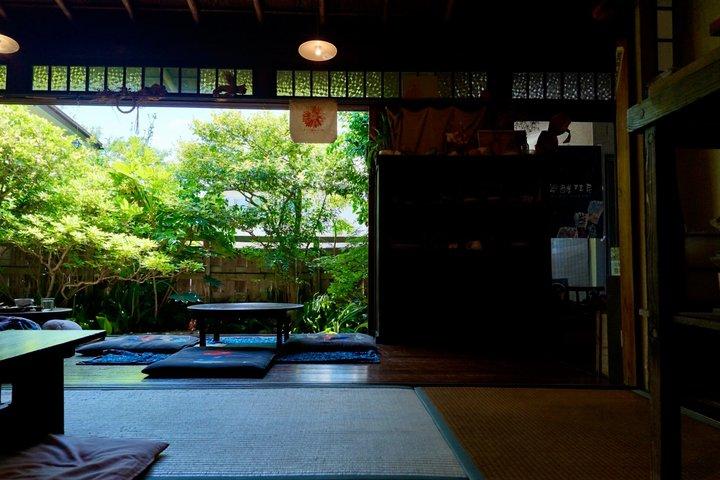 Kamakura: Buddha, Secret Café & Ocean View—Tickets Included