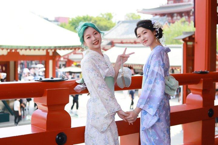 Experiência de aluguel de temporada Kimono, Furisode e Yukata em Asakusa Tokyo