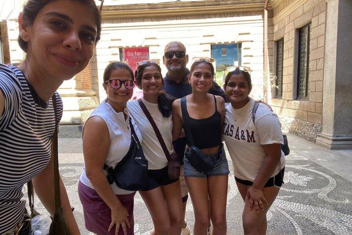 Milán Descubierta : Tour privado Duomo, Castillo & Gemas Ocultas