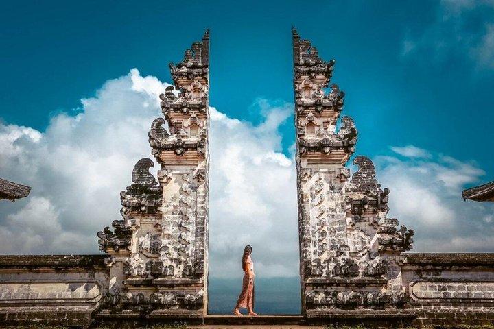 Blue Lagoon Snorkeling & East Bali Sightseeing Tour