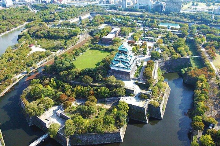 Osaka Castle Night Walk & Guided Tour