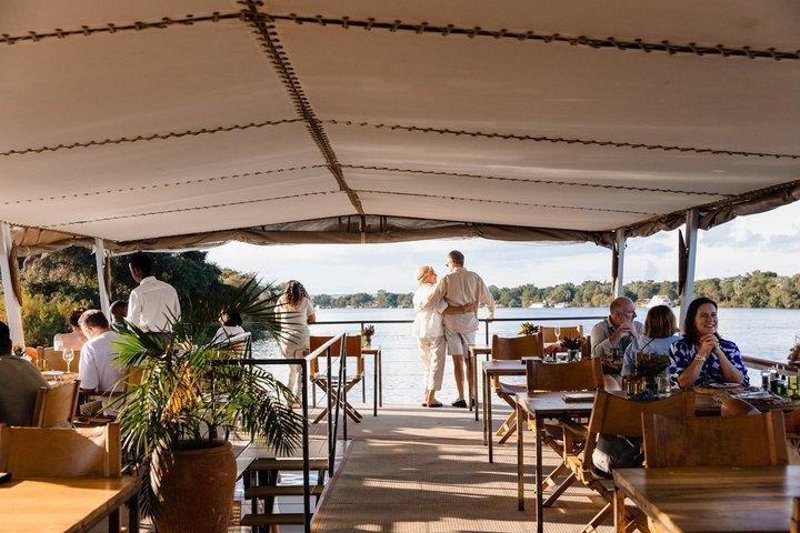 Victoria Falls Dinner Cruise sul fiume Zambesi