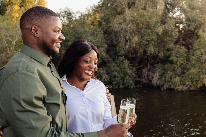 Victoria Falls Dinner Cruise sul fiume Zambesi