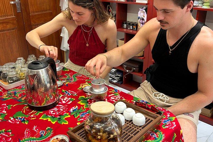 ハノイ：ベトナムコーヒー（2）文化とお茶（3）作りワークショップ