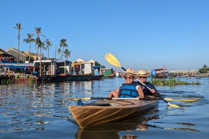 Sunset Paddle and Lantern Town