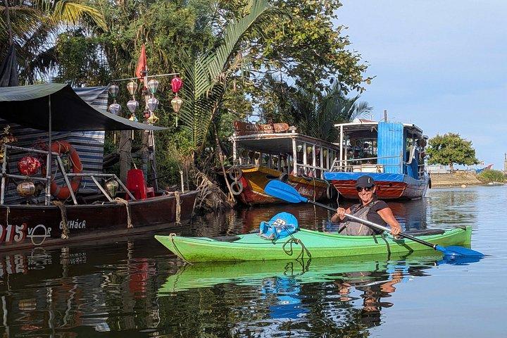 Sunset Paddle and Lantern Town