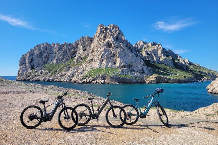 Självguidade turer och cykeluthyrning i Marseille nära Calanques