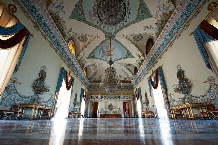 ローマ発ポンペイ＆ナポリ考古学博物館プライベート日帰りツアー