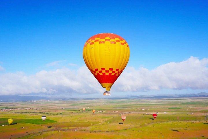 Hot Air Balloon Tunisia