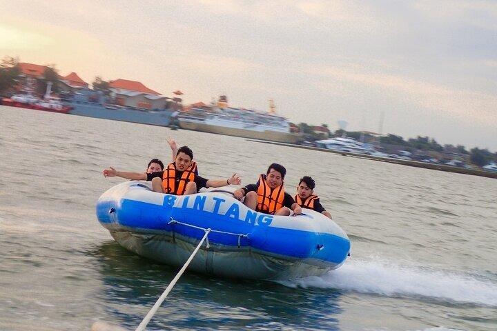 Bali Parasailing Adventure,Banana Boat,Jet Ski and Donut Boat with Transfers