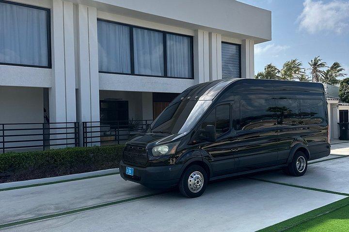 Aruba Private Van Airport Transfer