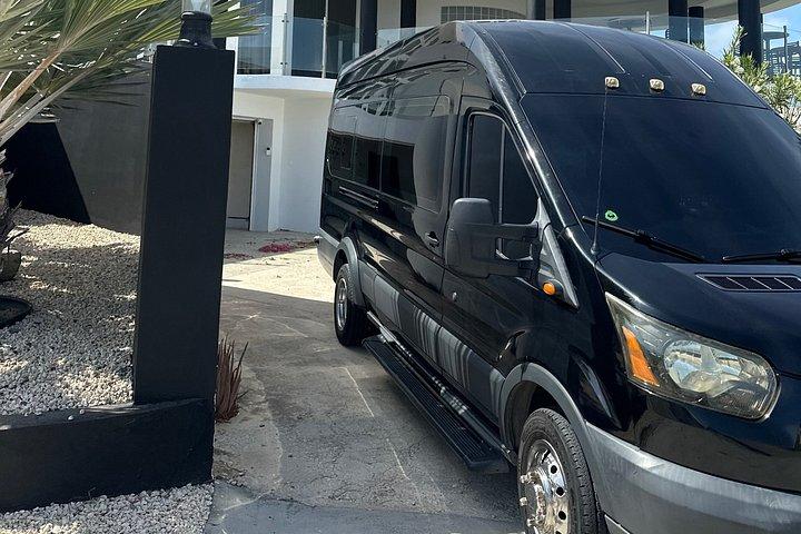 Aruba Private Van Airport Transfer