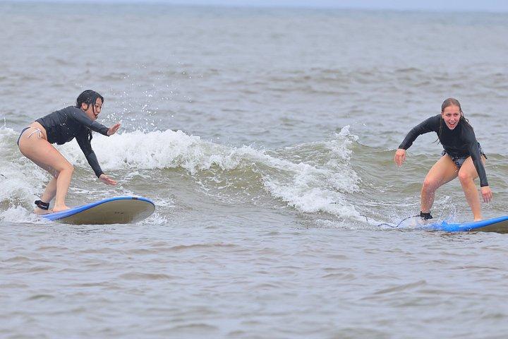 オアフ島ノースショアでのセミプライベートサーフレッスン