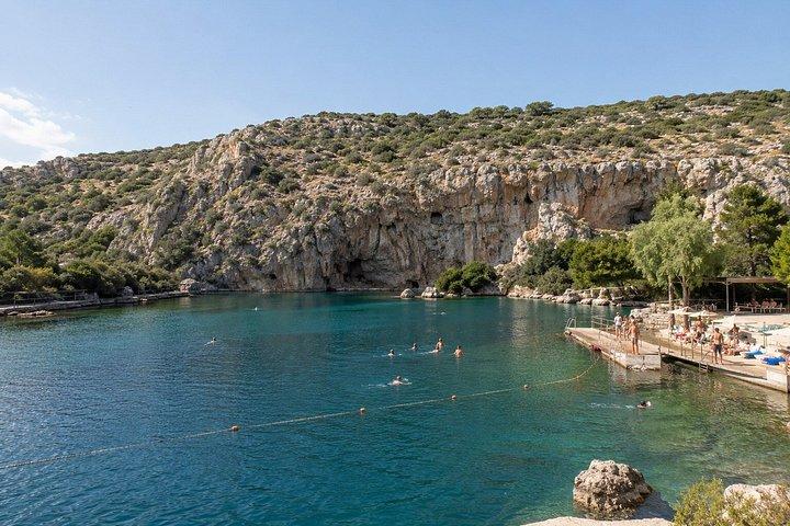アテネ・リヴィエラ逃避行：ヴォリアグメニ湖と沿岸の宝石