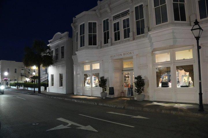 Hoteller i nærheden af Ghosts of Charleston Walking Tour