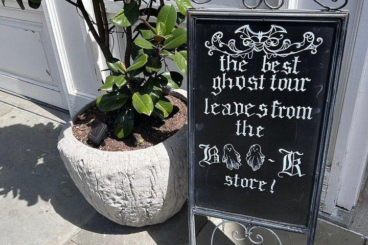 Hoteller i nærheden af Ghosts of Charleston Walking Tour