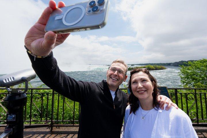 Niagara Falls Open Air Cart Tour