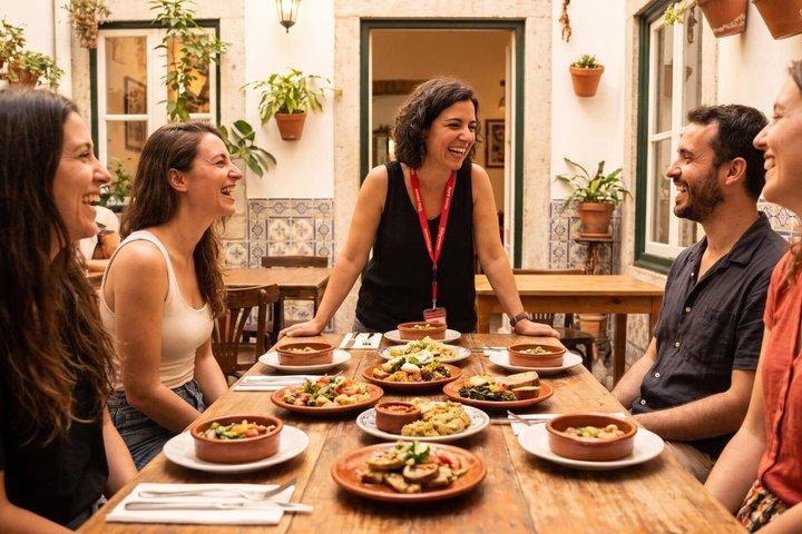 Vegane Food Tour in Lissabon von Pastel de Nata nach Ginjinha