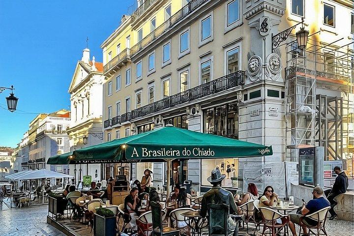 Lisbon : Castle Skip-the-Line & Old Town（アドオン・ファド・ディナー）