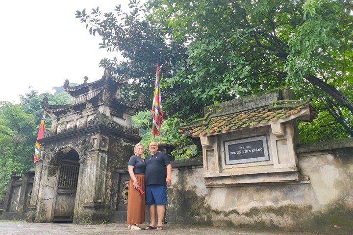 Gita privata di un giorno a Ninh Binh: Grotte di Mua, Trang An & Hoa Lu