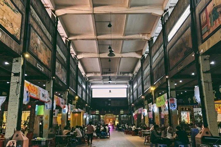 Dark Saigon mit dem Motorrad : Urban Legend & Midnight Culture im HCMC