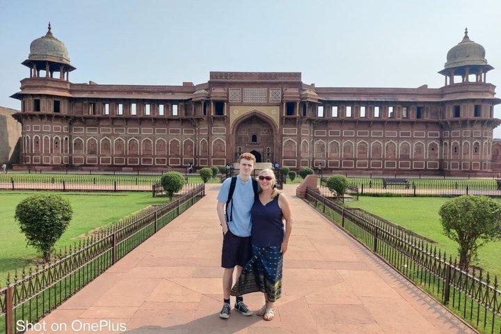 Dagstur till Taj Mahal från Delhi med privatbil