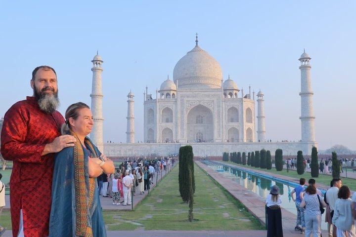 Von Delhi Private Taj Mahal Agra Fort Tour und Drop Jaipur