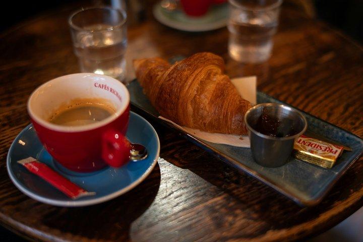 Tour di degustazione gastronomica del mercato locale di Parigi e del quartiere della Bastiglia