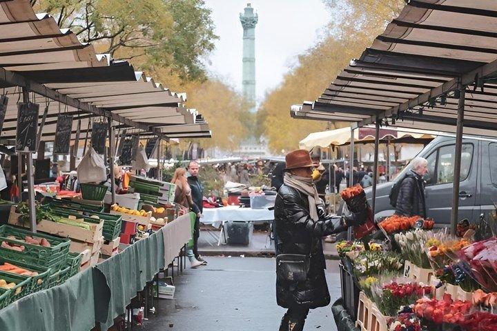 Local Aligre Food Market Walking Tour near the Marais
