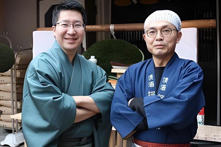 Visita e degustação da cervejaria Takayama Funasaka Sake