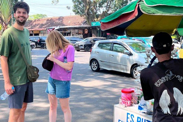 Malang Food Walking Tour with Lunch or Dinner