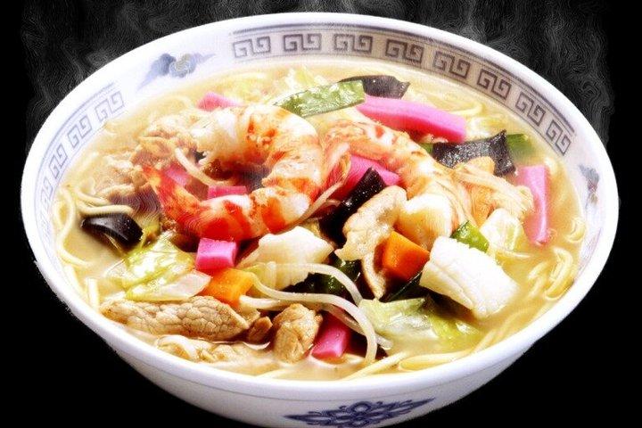 プライベートツアーで長崎の魅力を発見