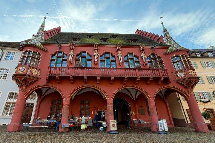Freiburg Self-Guided City Walking Tour & Caça ao Escavador
