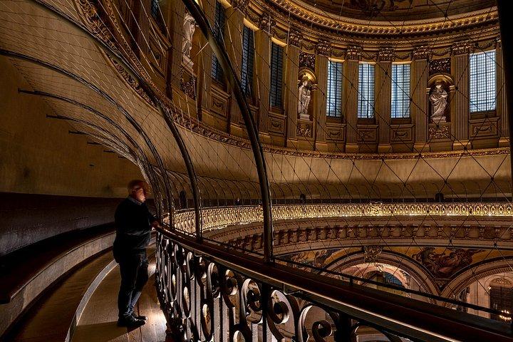 ロンドンセントポール大聖堂とウーバーボートリバーパス1日