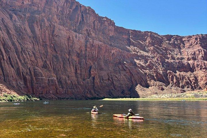 Guided Horseshoe Bend Petroglyph Kayak Tour