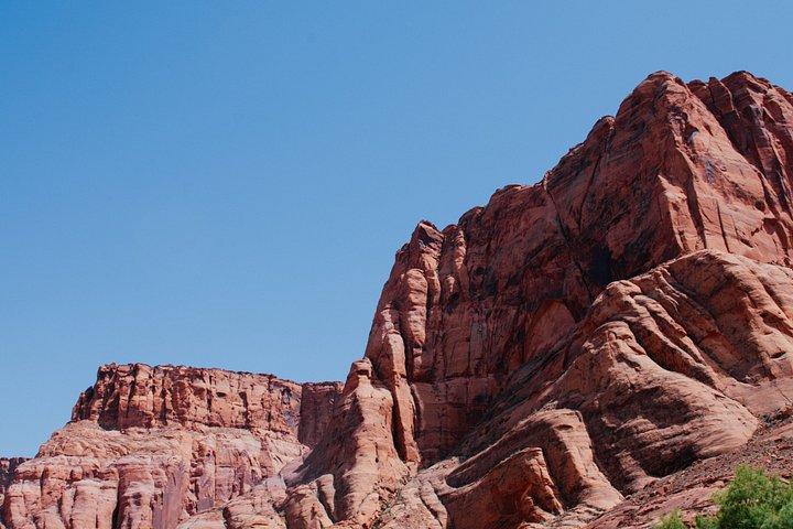 Guided Horseshoe Bend Petroglyph Kayak Tour