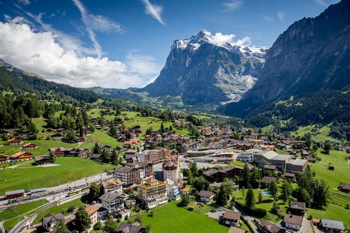 Zúrich Bájate a Interlaken Grindelwald y Lauterbrunnen