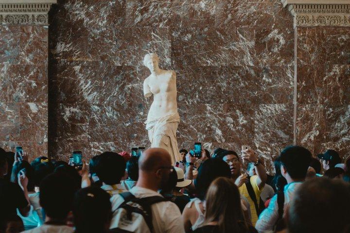 Privétour door het Louvre met tickets en hotelophaalservice