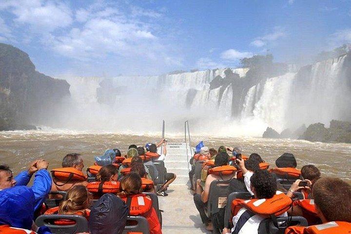 イグアスの滝 - アルゼンチン側とグレートアドベンチャー