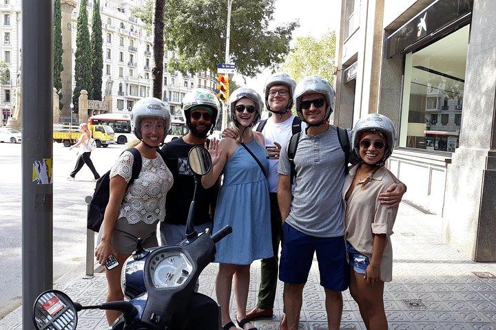 バルセロナのバイクアドベンチャーライドは、地元の人のように