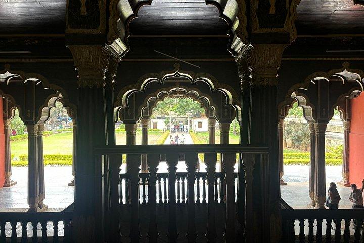 バンガロール完全日プライベートツアー 宮殿 寺院 市場