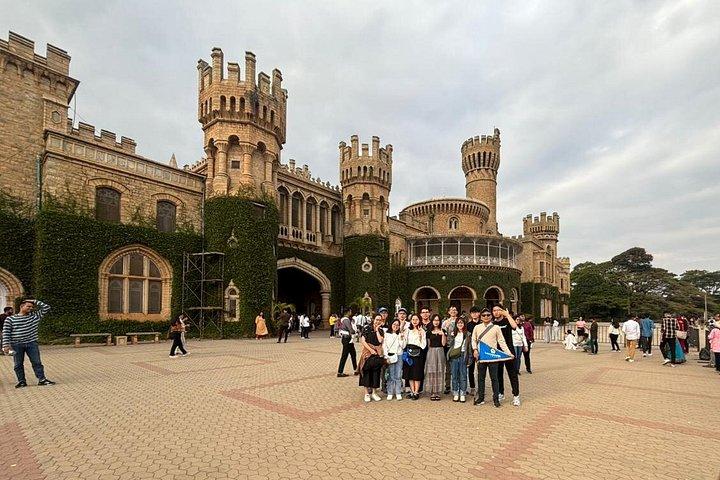 バンガロール完全日プライベートツアー 宮殿 寺院 市場