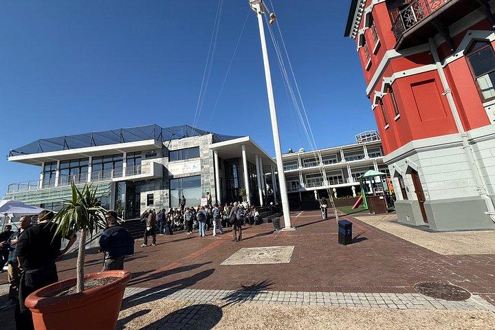 Pre-Booked Ticket Robben Island and Table Mountain Private Tours