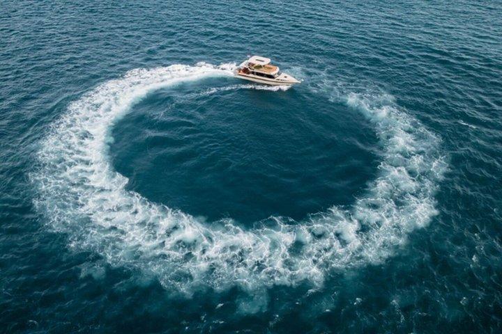 バリ島ヨットクルーズマンタレイシュノーケリングとペニダ島